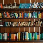 Homely - Library Style , Wooden Walls , Spacious , Friedrichshain * 柏林