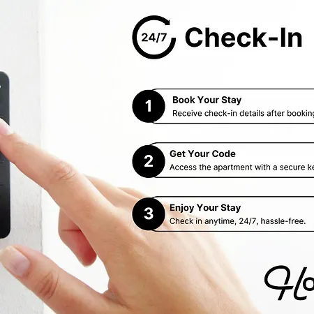 아파트 Homely - Library Style , Wooden Walls , Spacious , Friedrichshain *